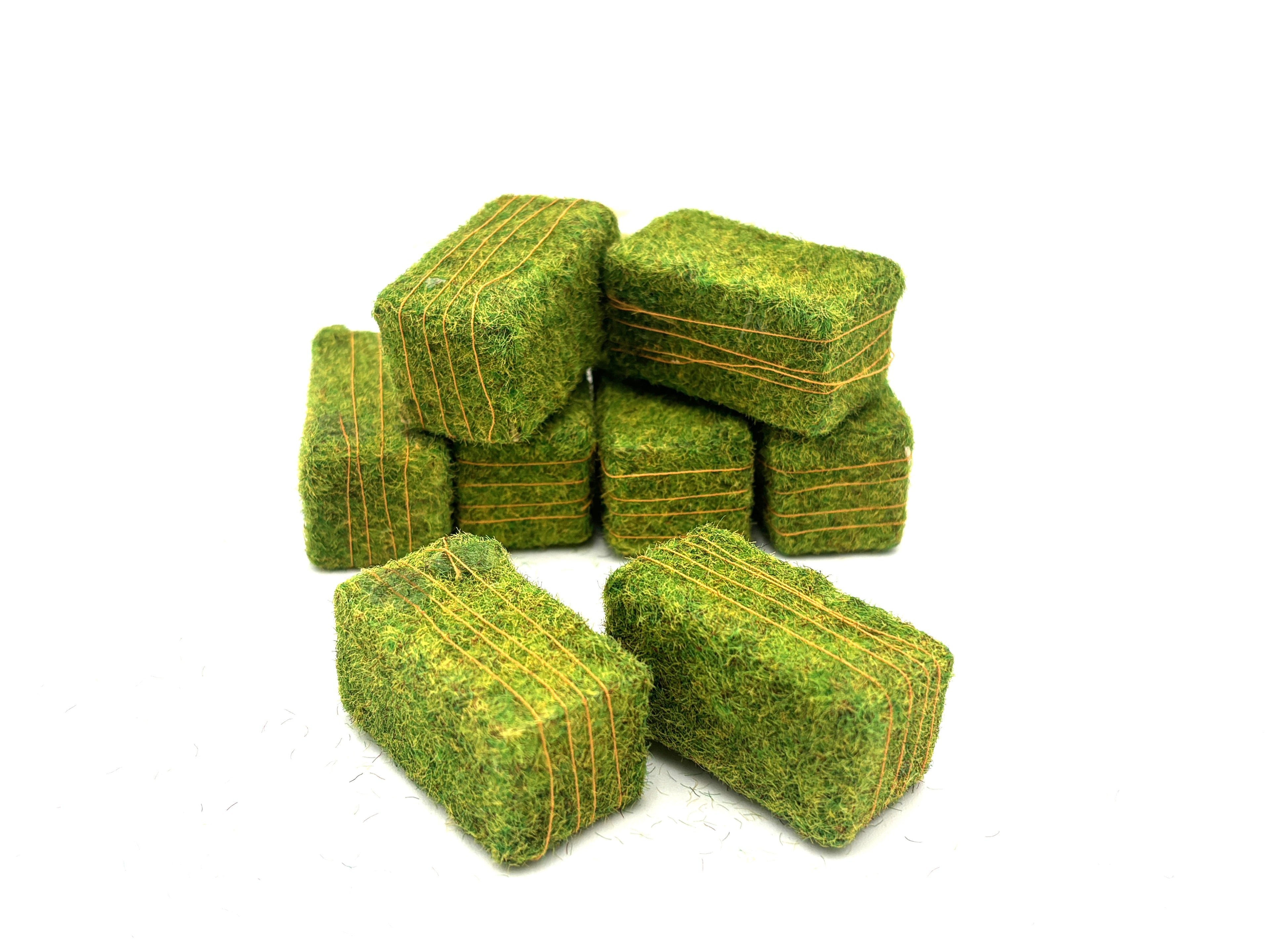 1/64 Fresh Hay Bales Twine Wrapped 4' x 4' x 8'