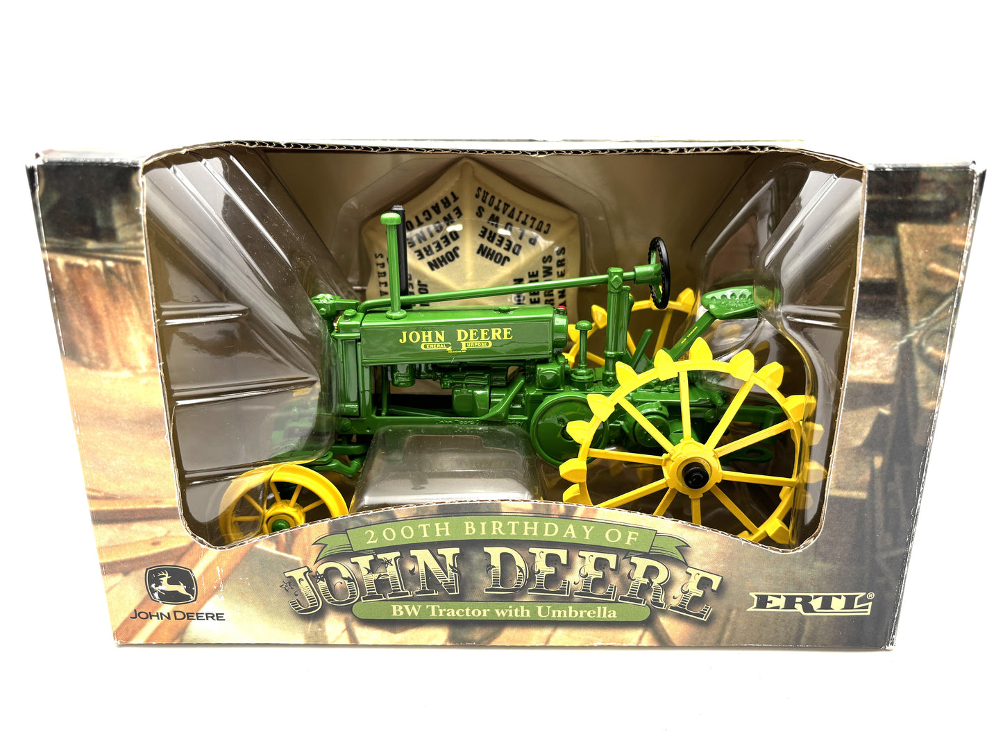 1/16 John Deere BW Tractor with Umbrella
