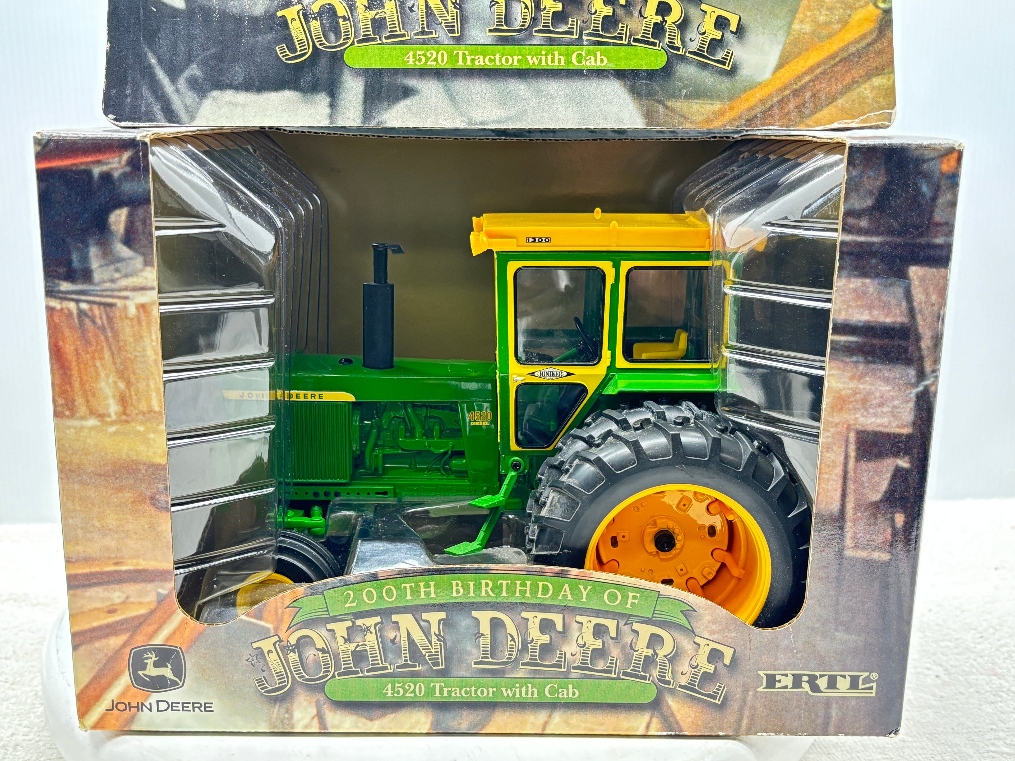1/16 John Deere 4520 200th