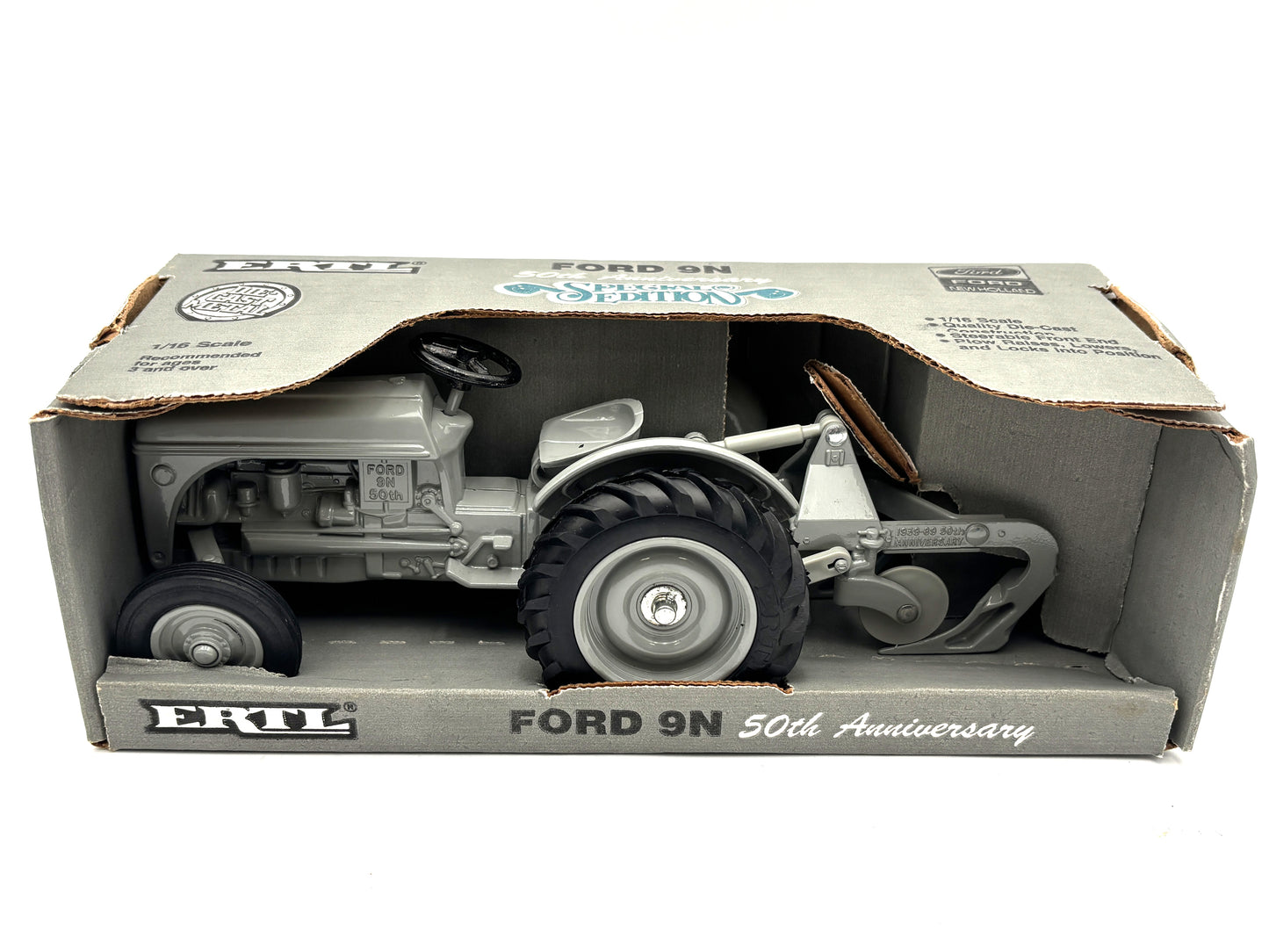 1/16 Ford 9N 50th Anniversary