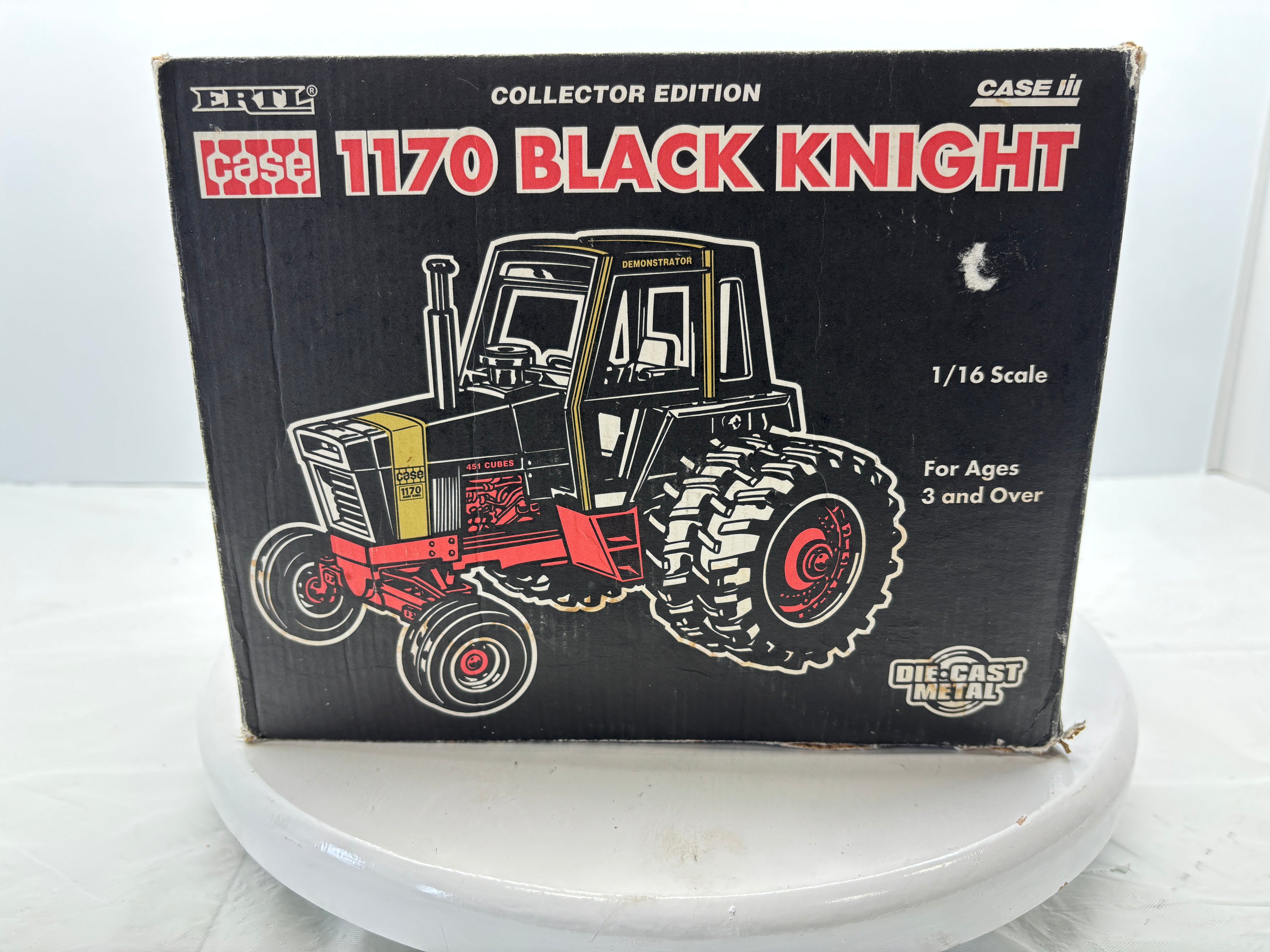 1/16 Case 1170 "Black Knight"