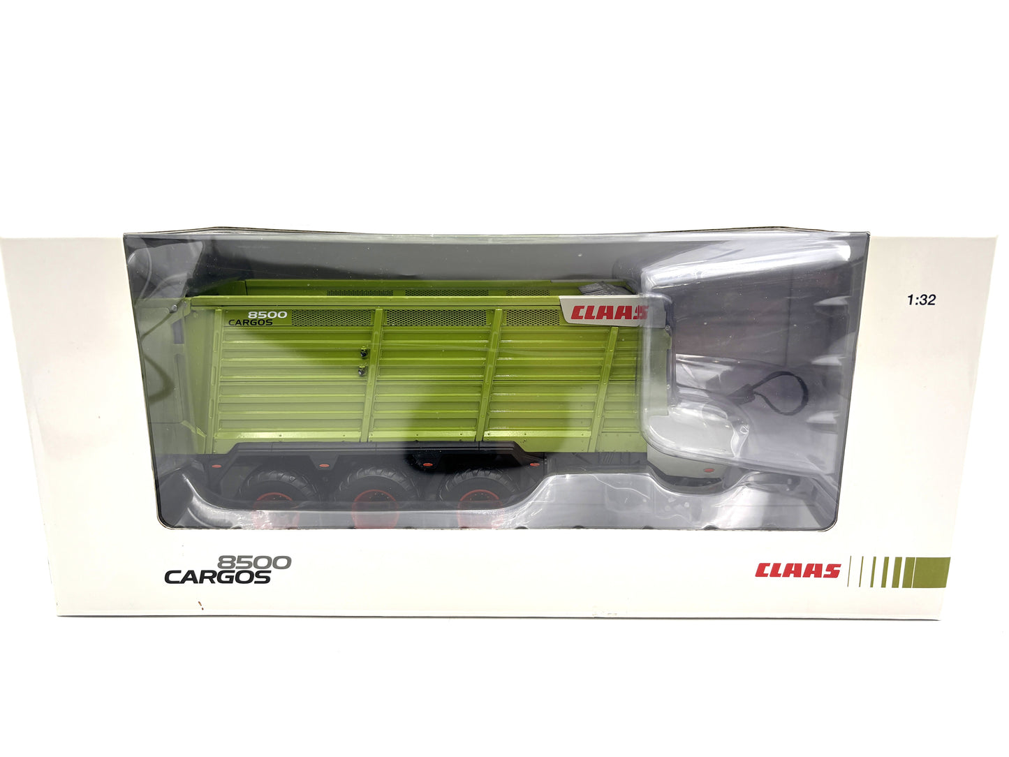1/32 Claas 8500 Cargos