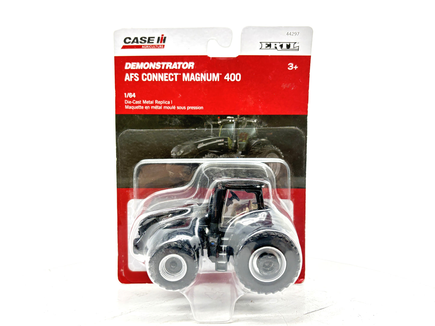 1/64 Case IH Magnum 400 Black