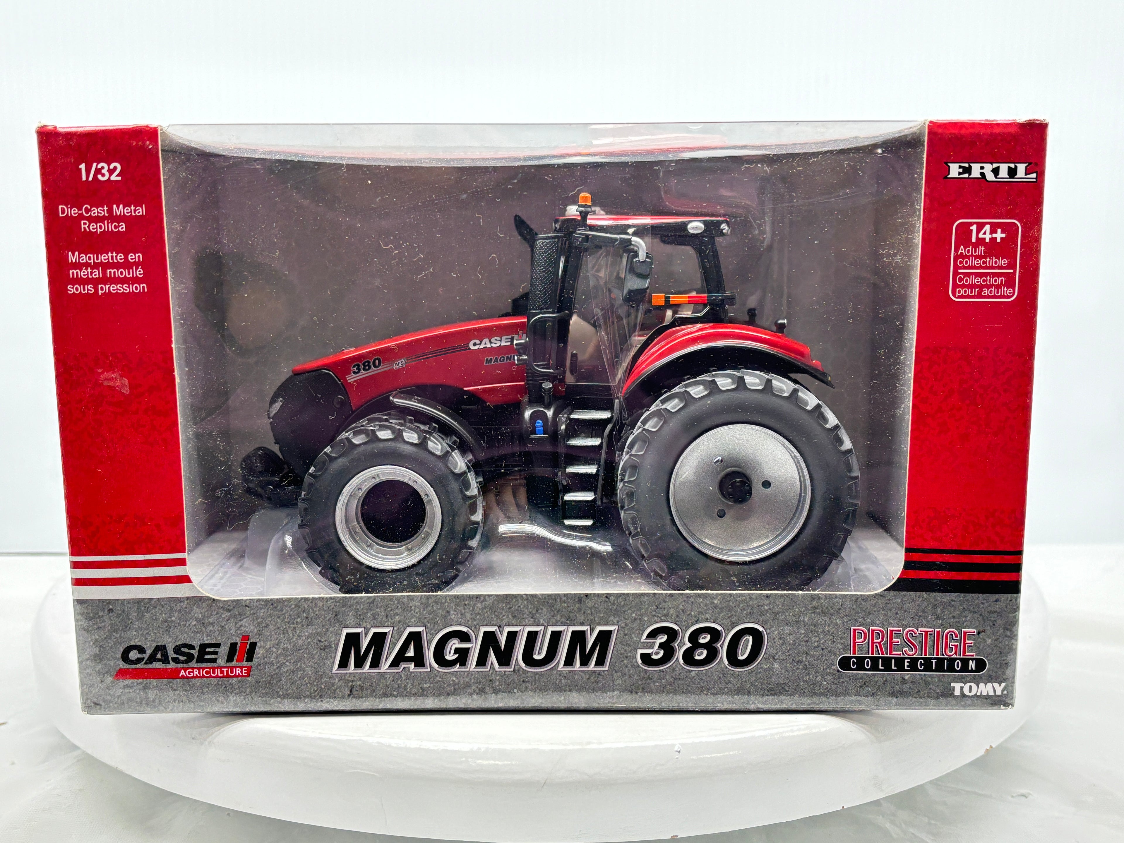 1/32 Case IH Magnum 380 Prestige
