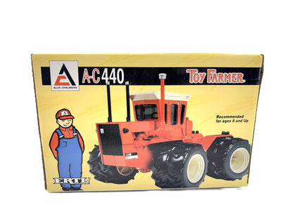 1/32 Allis-Chalmers 440 Toy Farmer Duals