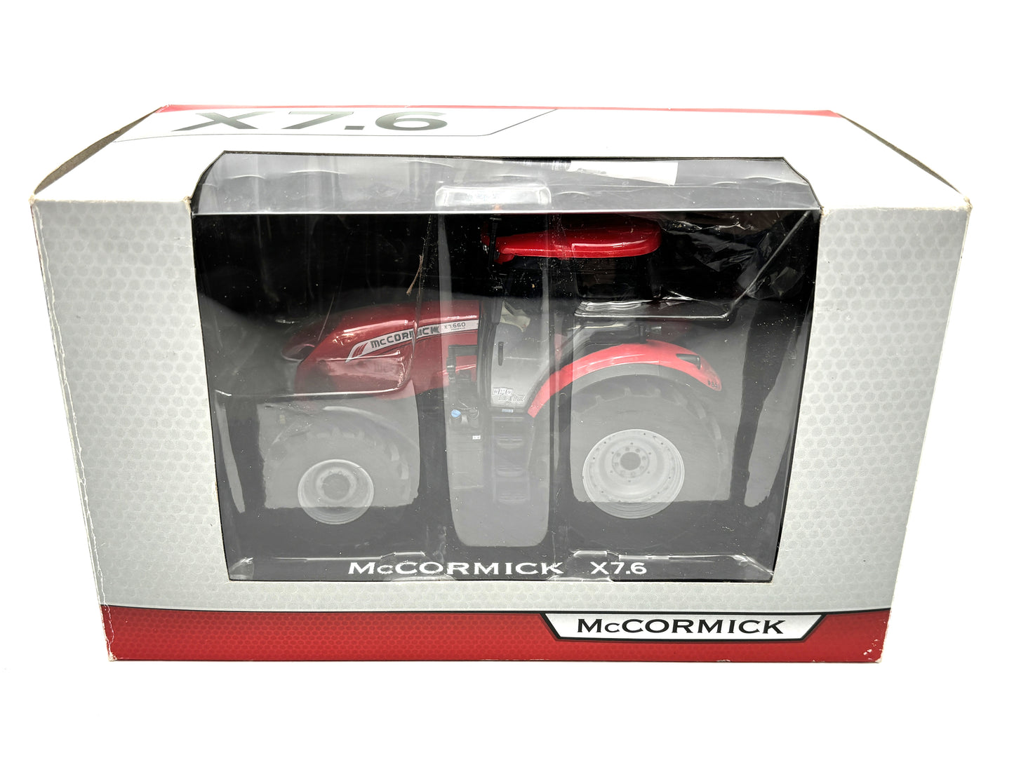1/32 McCormick X7.660