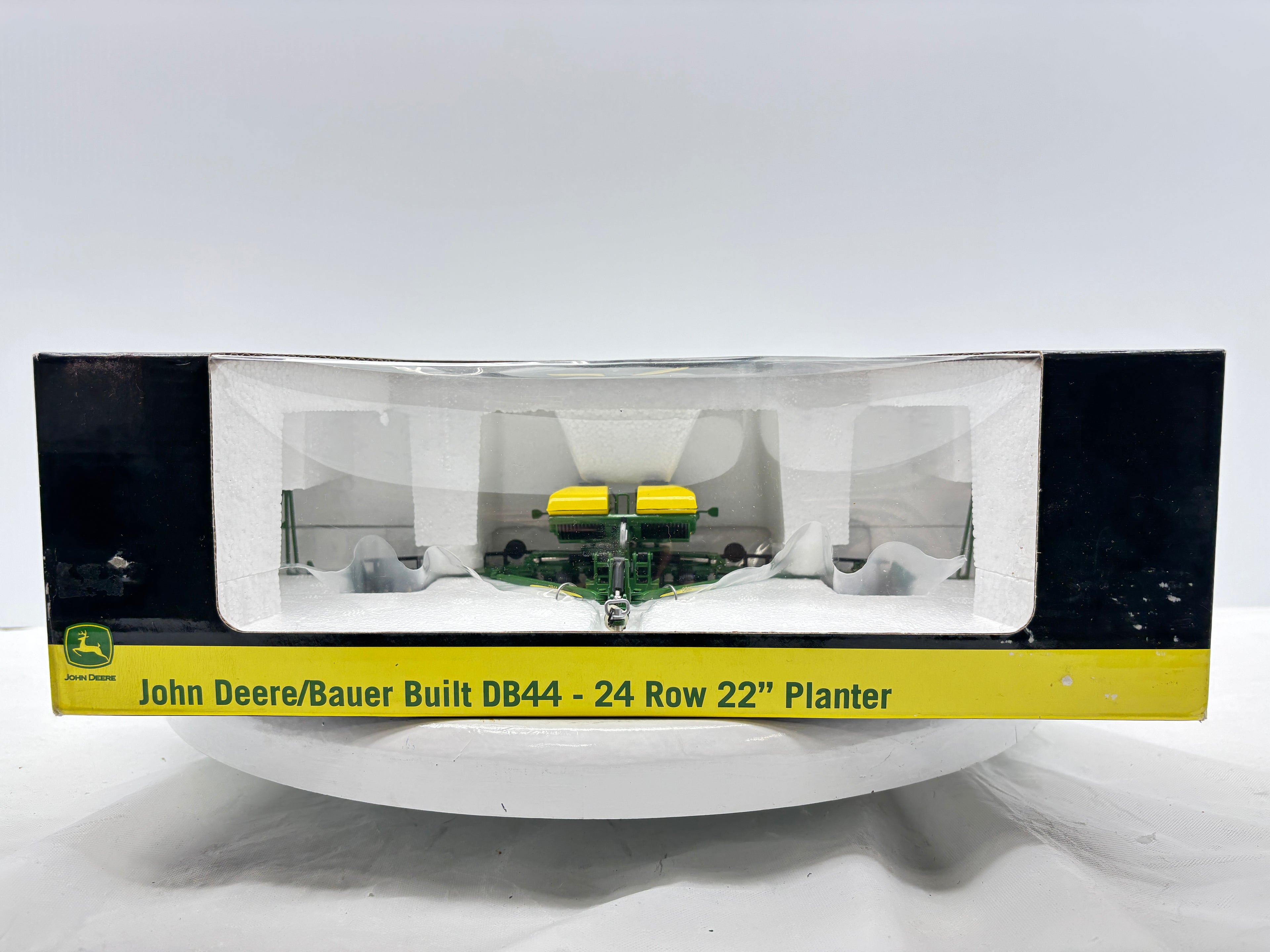 1/64 John Deere DB44