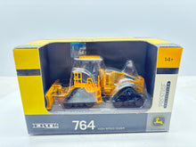 1/50 John Deere 764