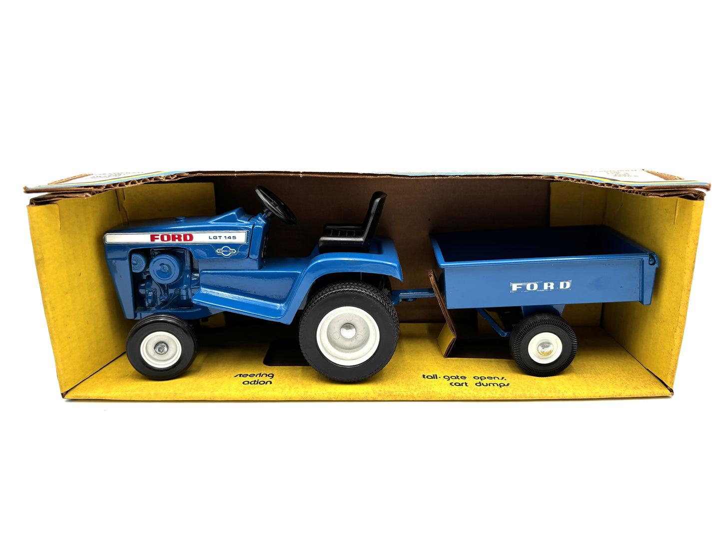 1/12 Ford LGT 145 Garden Tractor Set