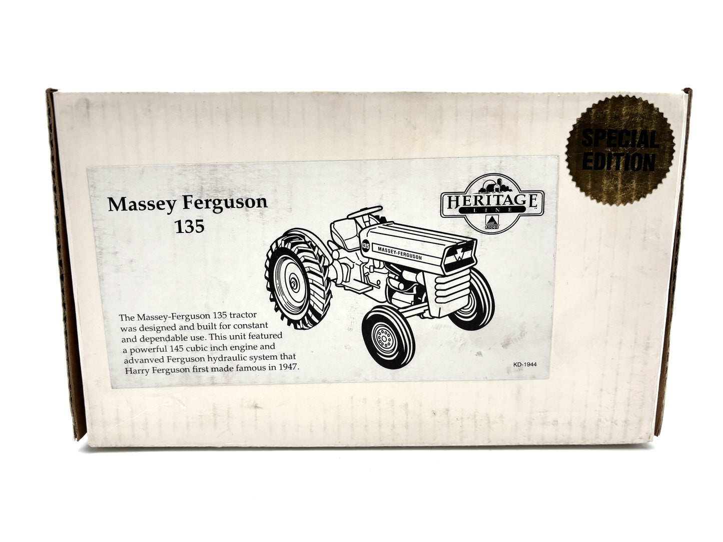 1/16 Massey Ferguson 135 Heritage