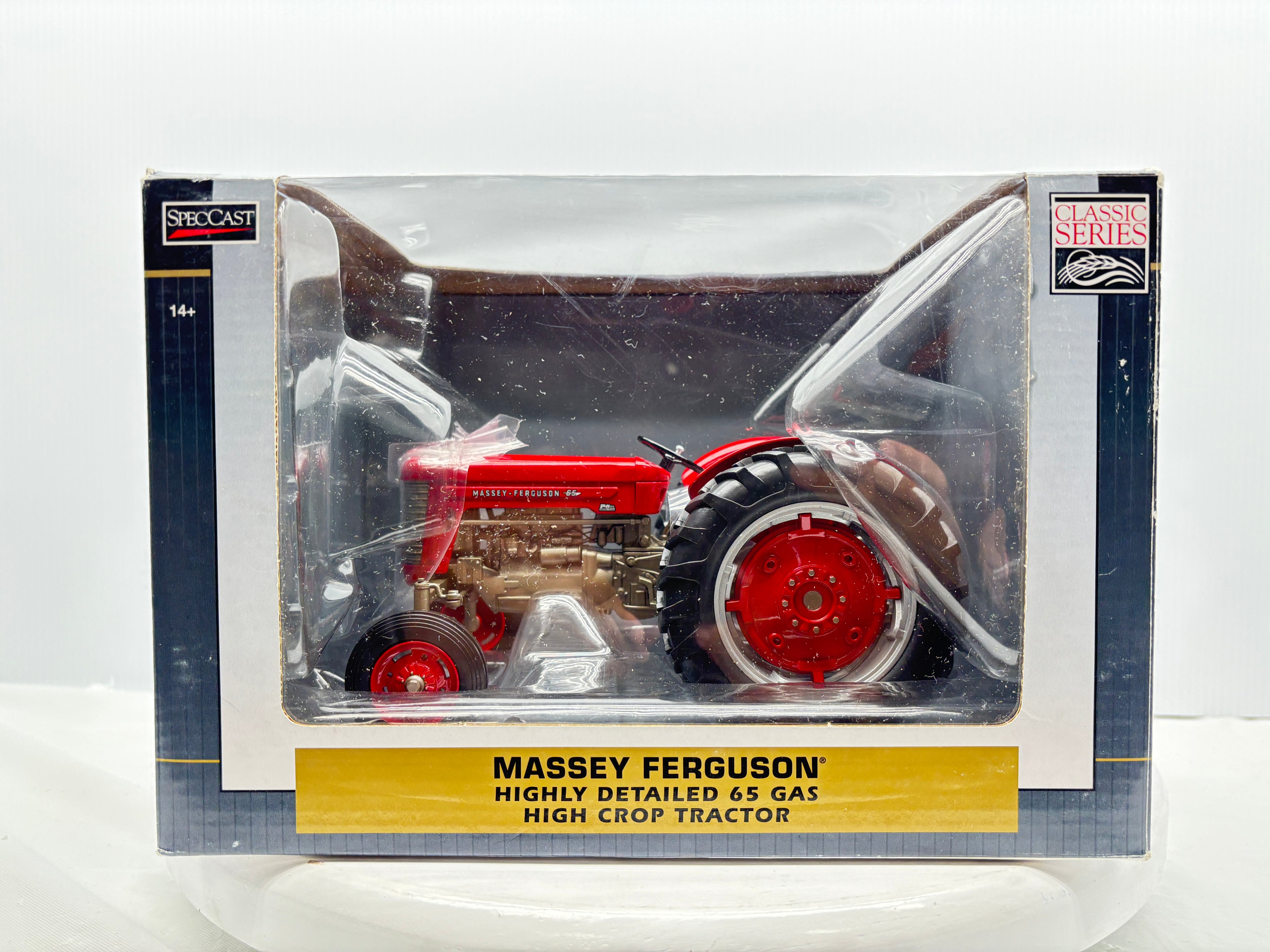 1/16 Massey Ferguson 65 Gas High Crop