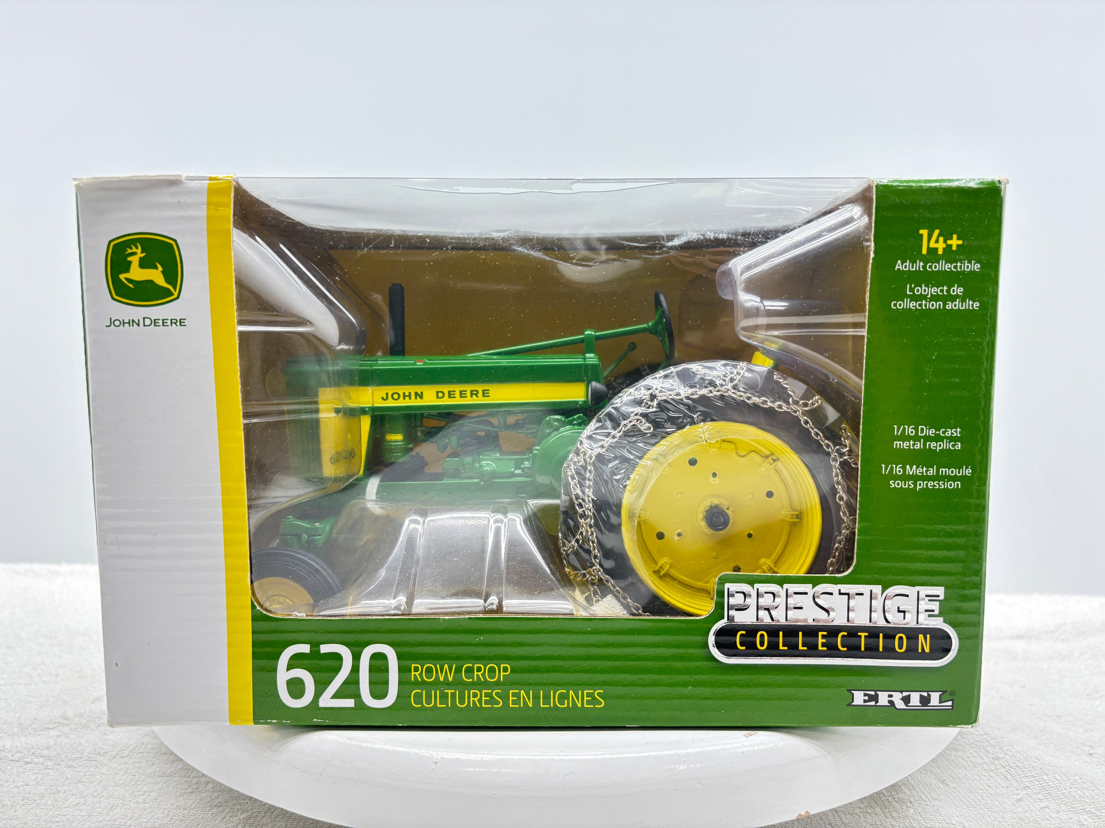 1/16 John Deere 620 Row Crop