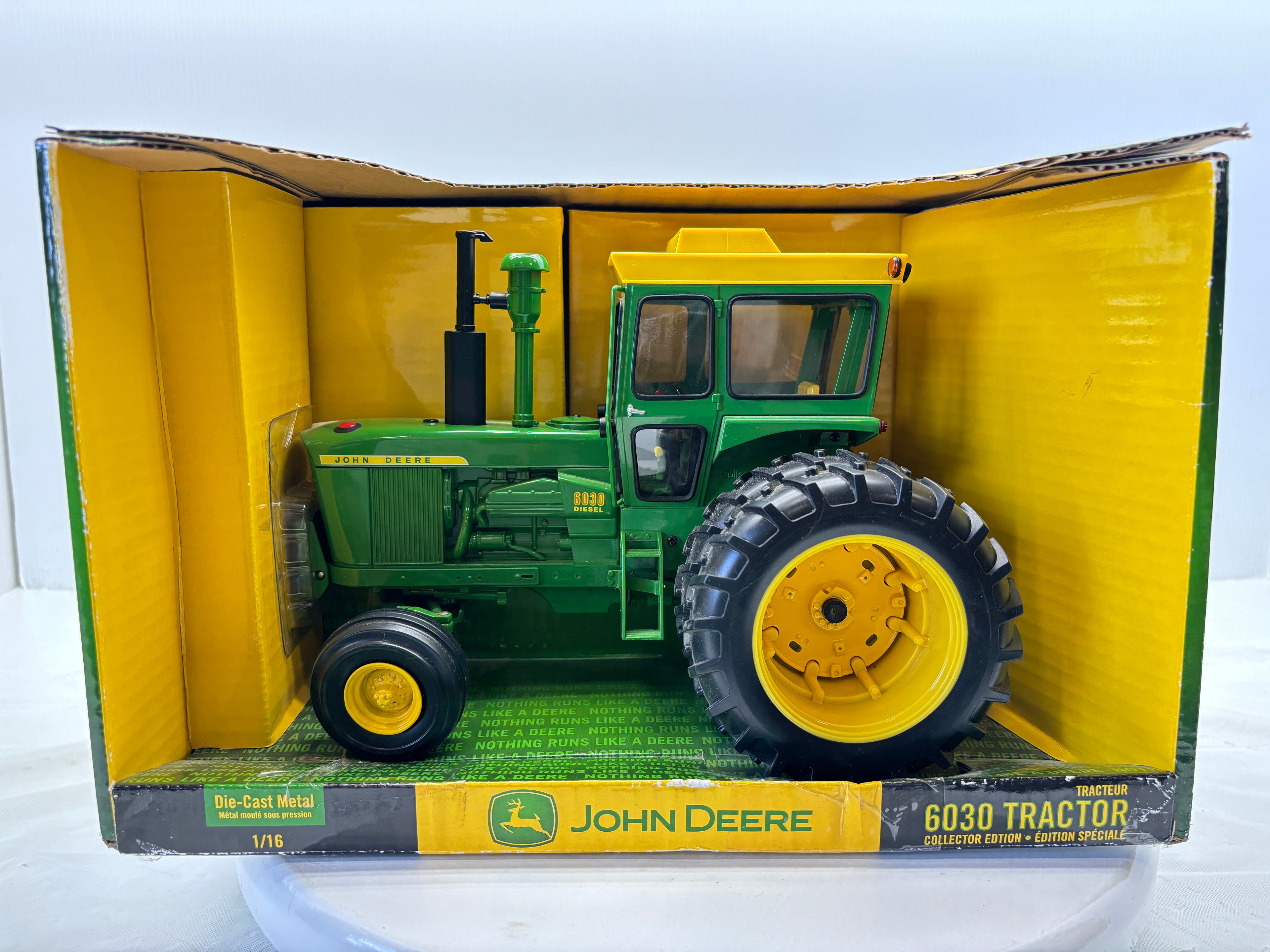 1/16 John Deere 6030
