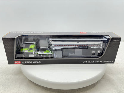 1/64 Kenworth W990 Day Cab (Green-Black)