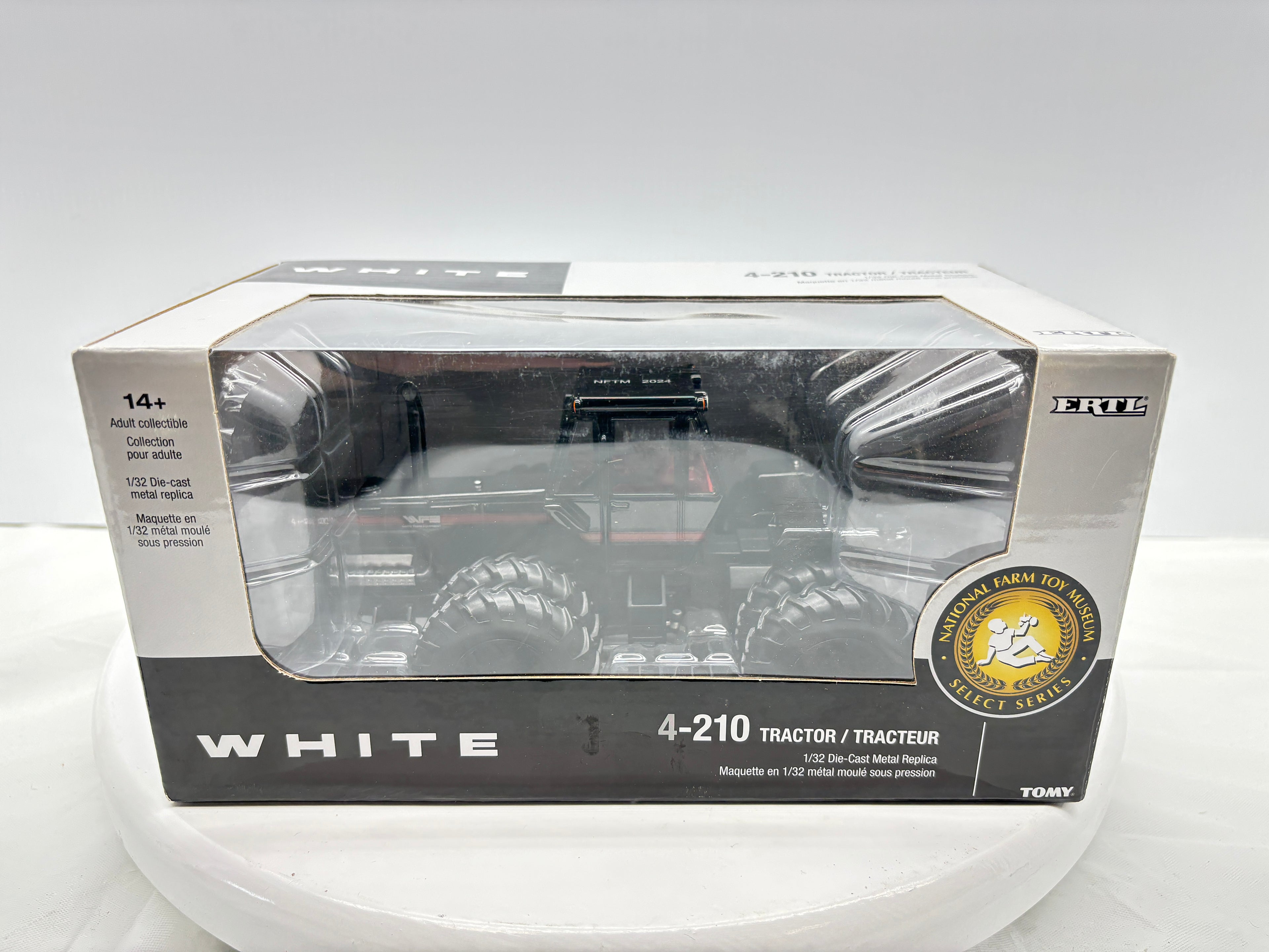 1/32 White 4-120 Black