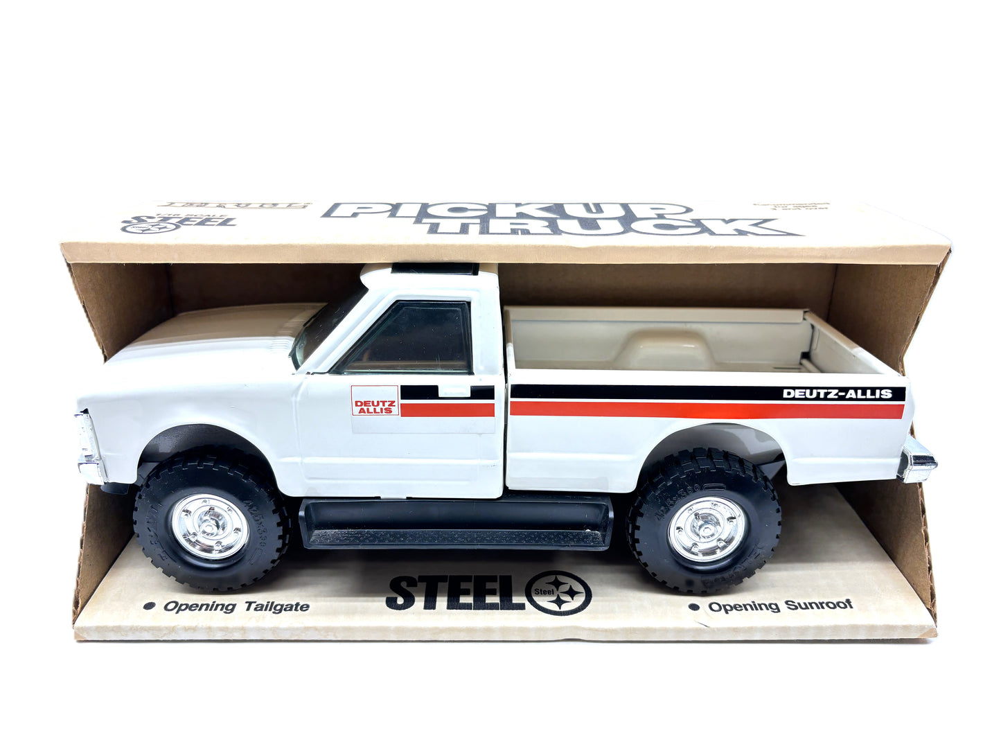 1/16 Deutz-Allis GMC Dealer Truck