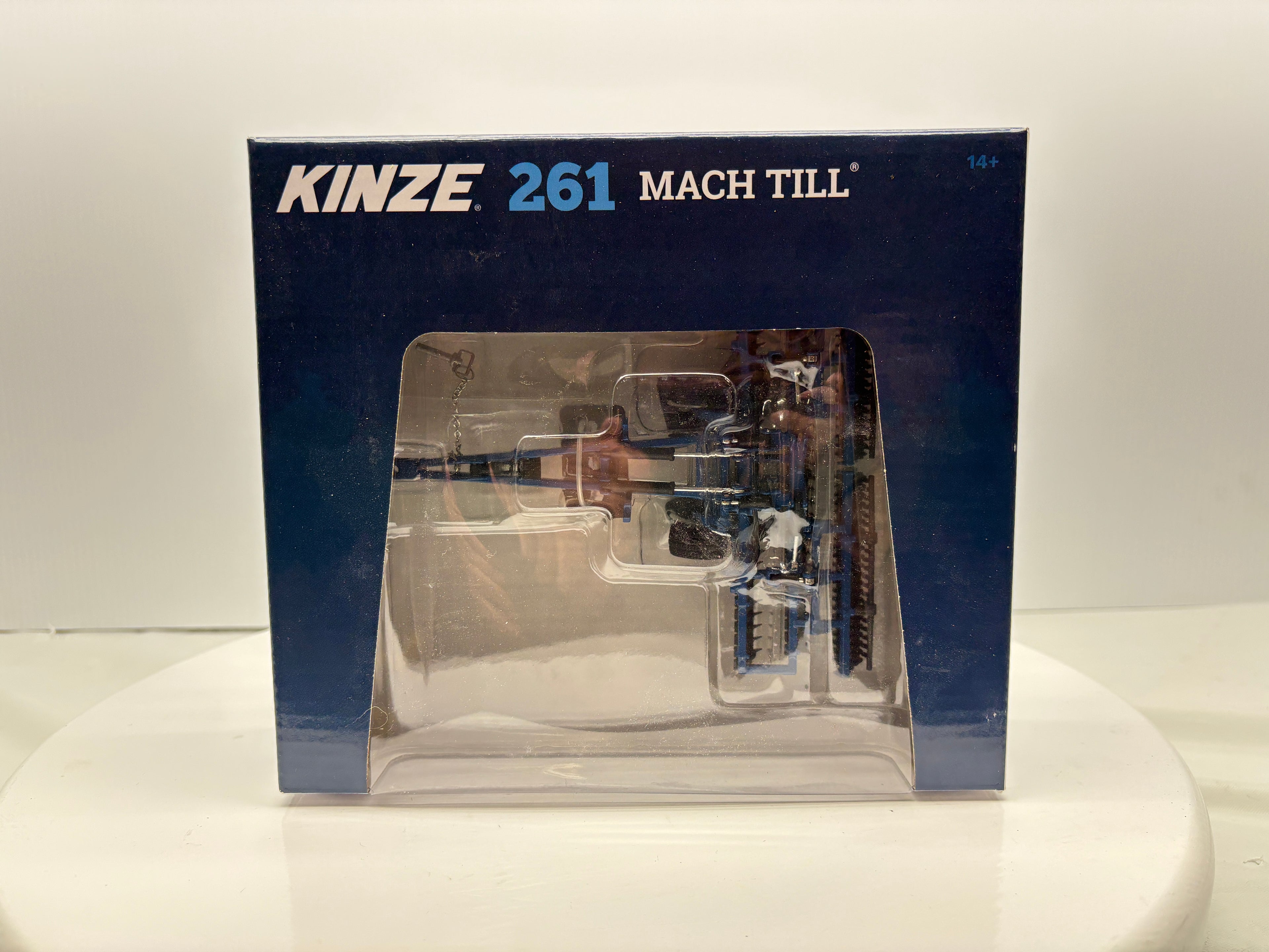 1/64 Kinze 261 Mach Till