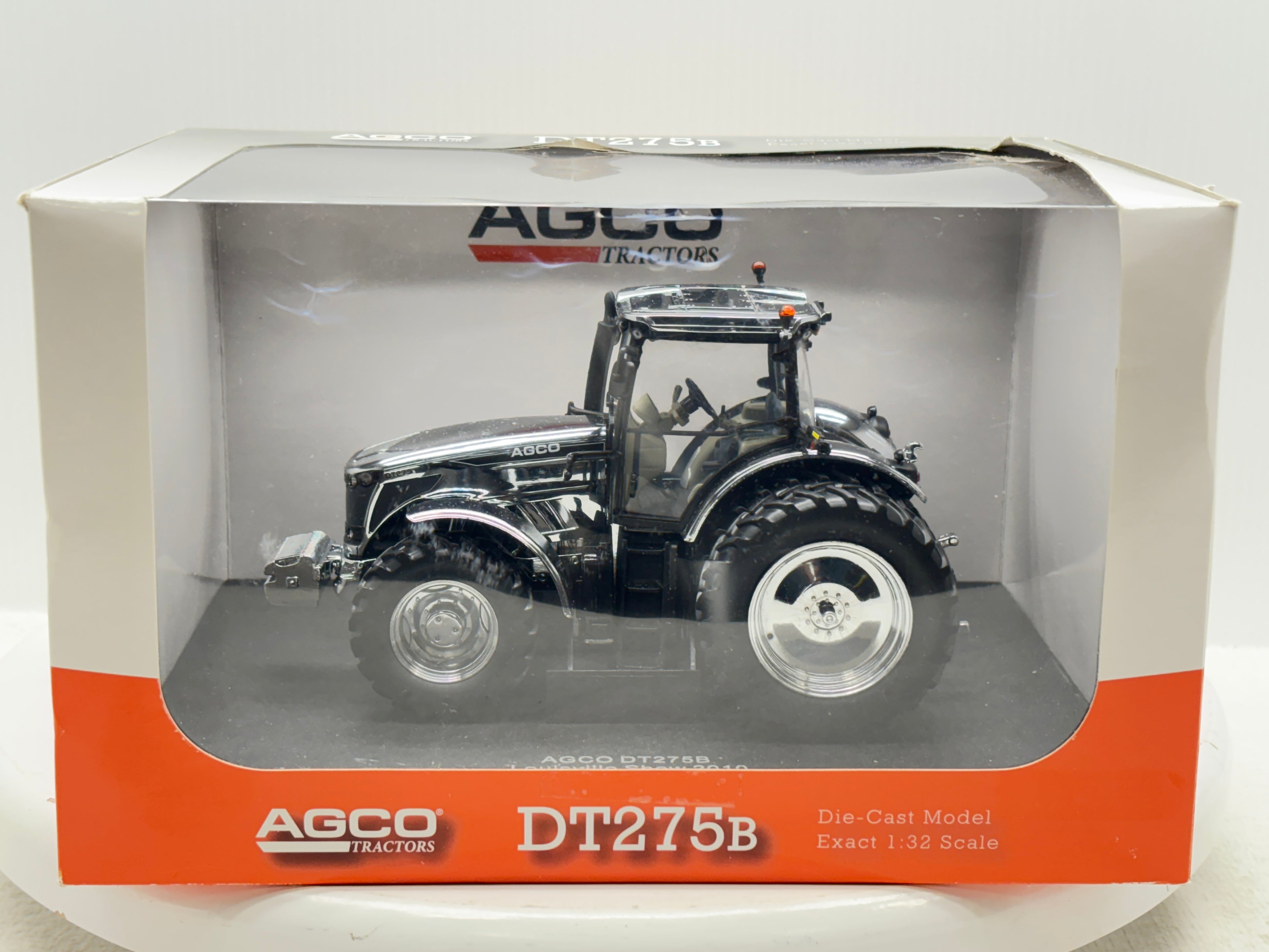 1/32 Agco DT275B Louisville