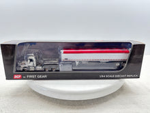 1/64 Mack Anthem White & Red