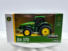 1/32 John Deere 8R 370