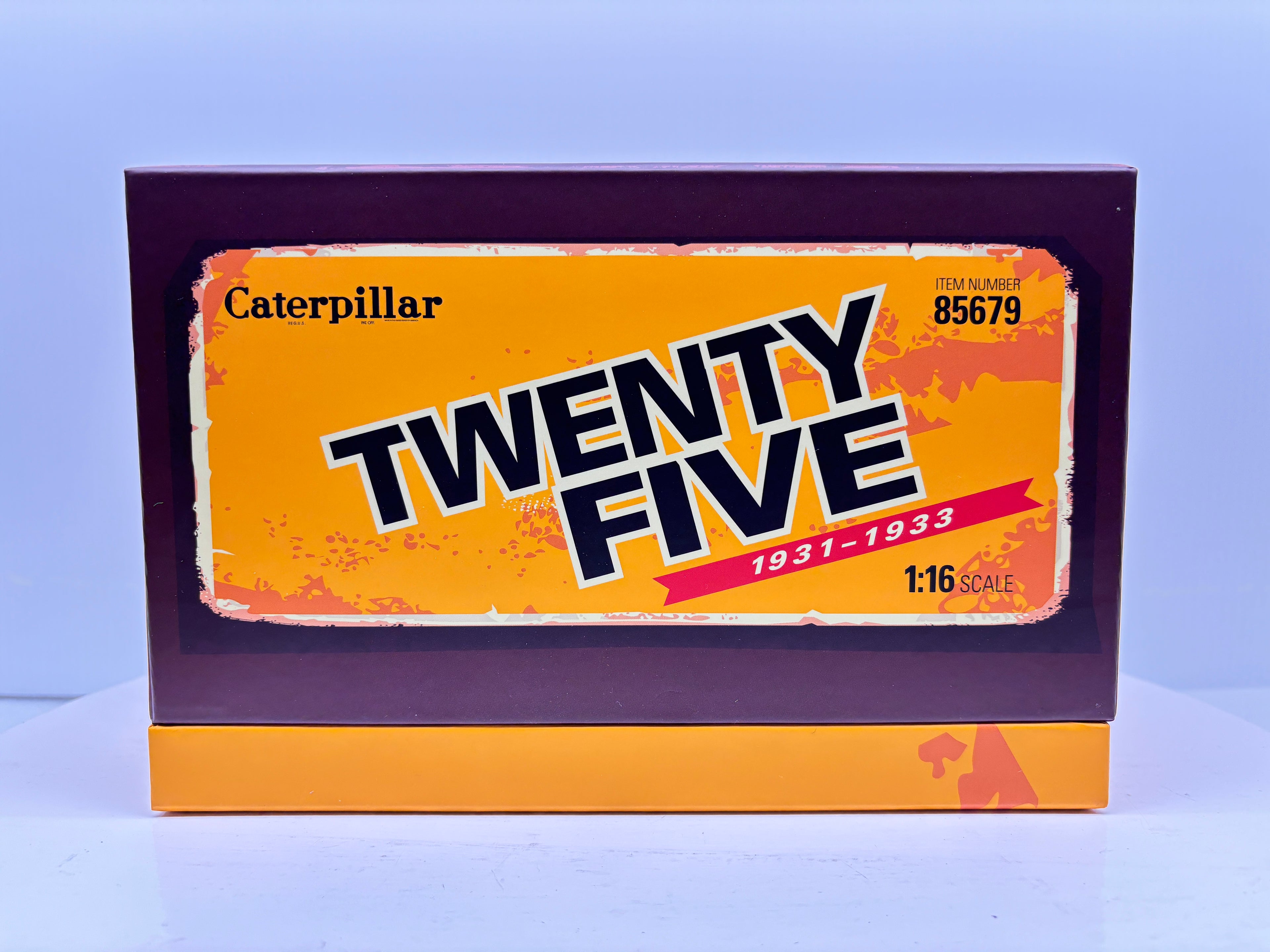 1/16 Caterpillar Twenty-Five
