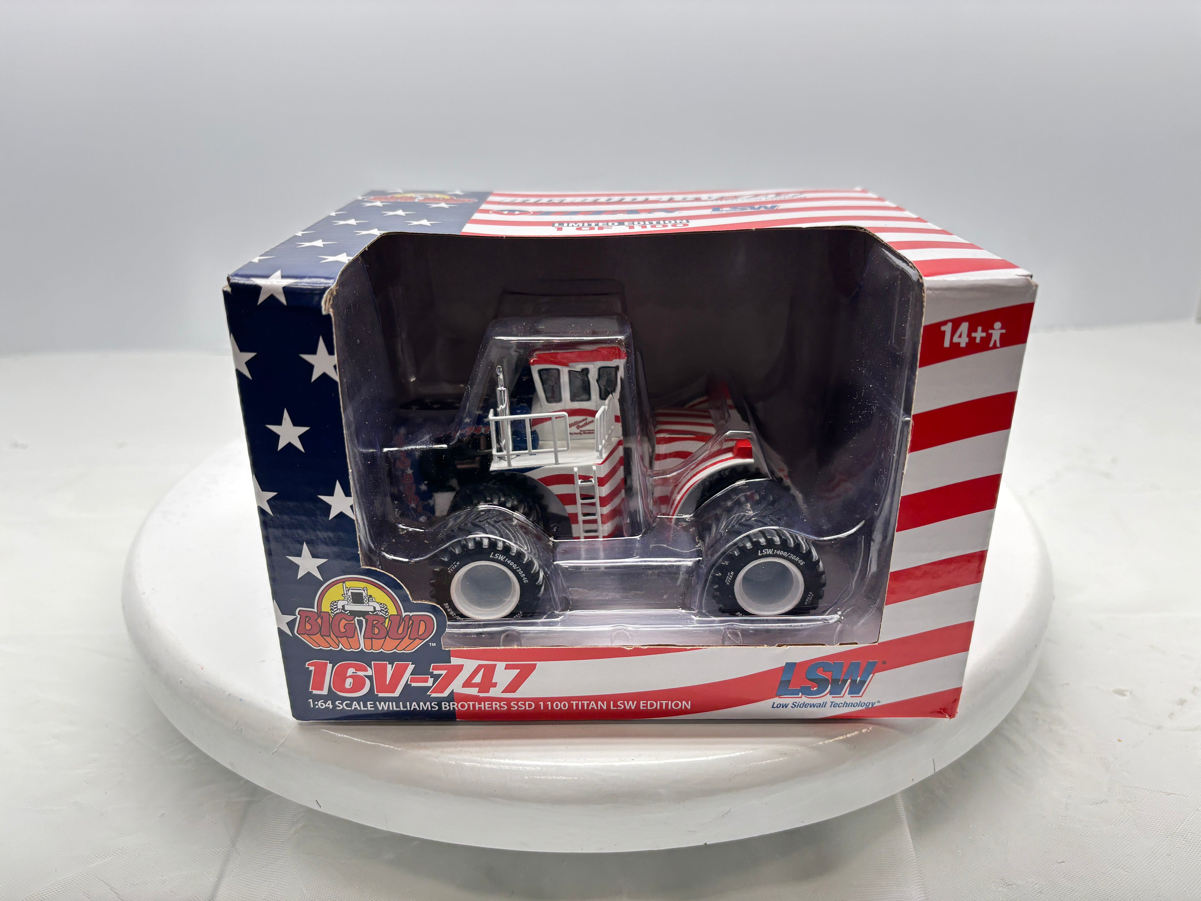 1/64 Big Bud 16V-747 "Patriot Version"