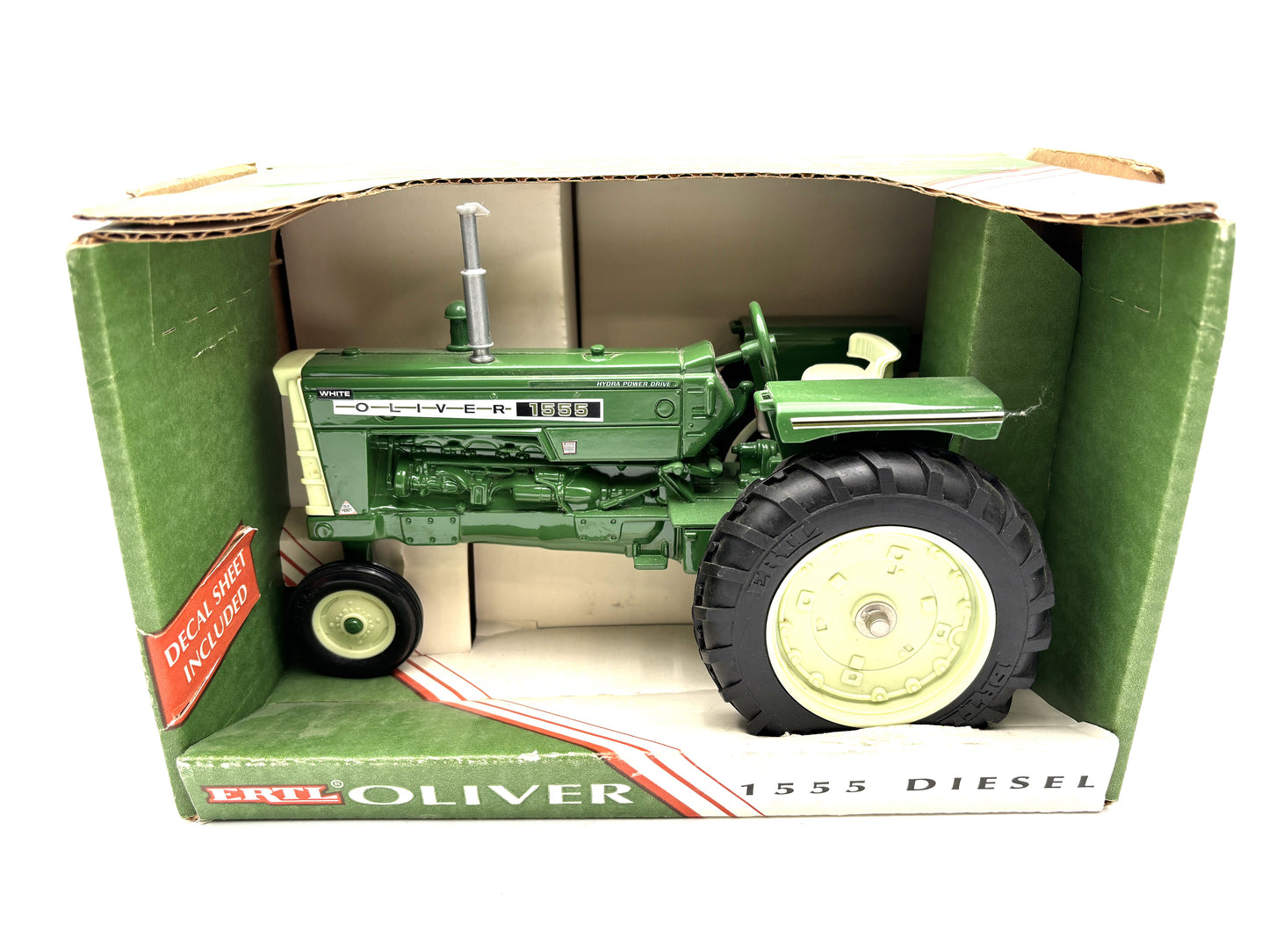 1/16 Oliver 1555 Diesel