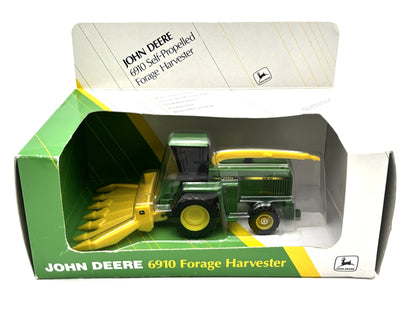 1/64 John Deere 6910 Forage Harvester