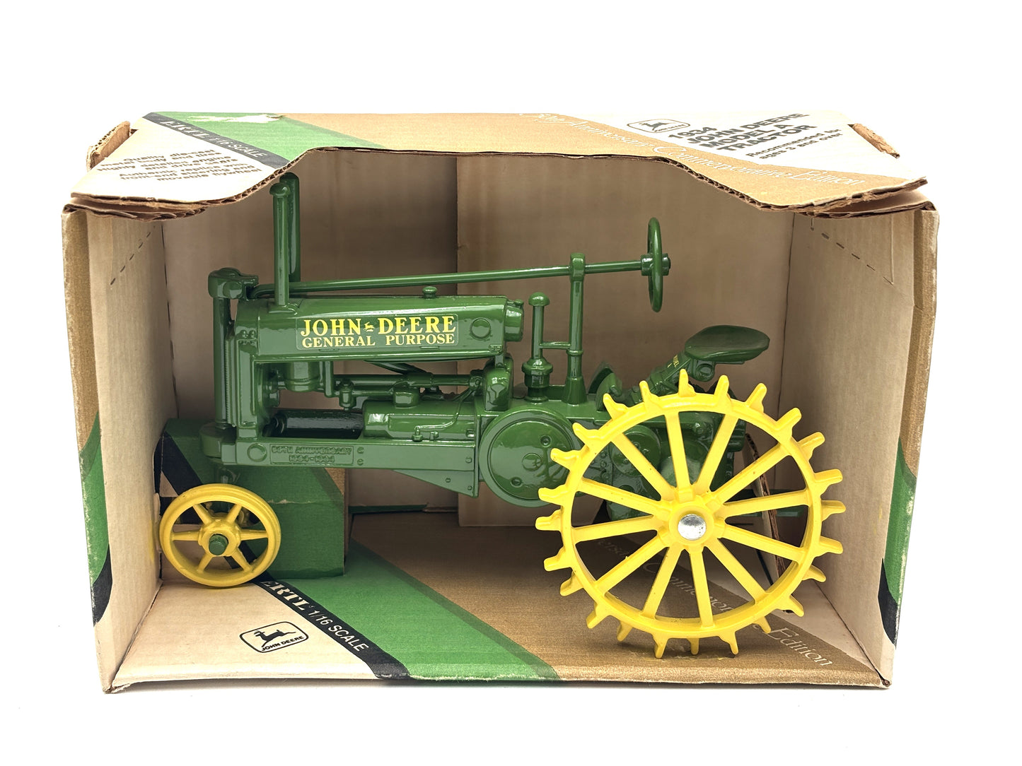 1/16 John Deere Model A Tractor