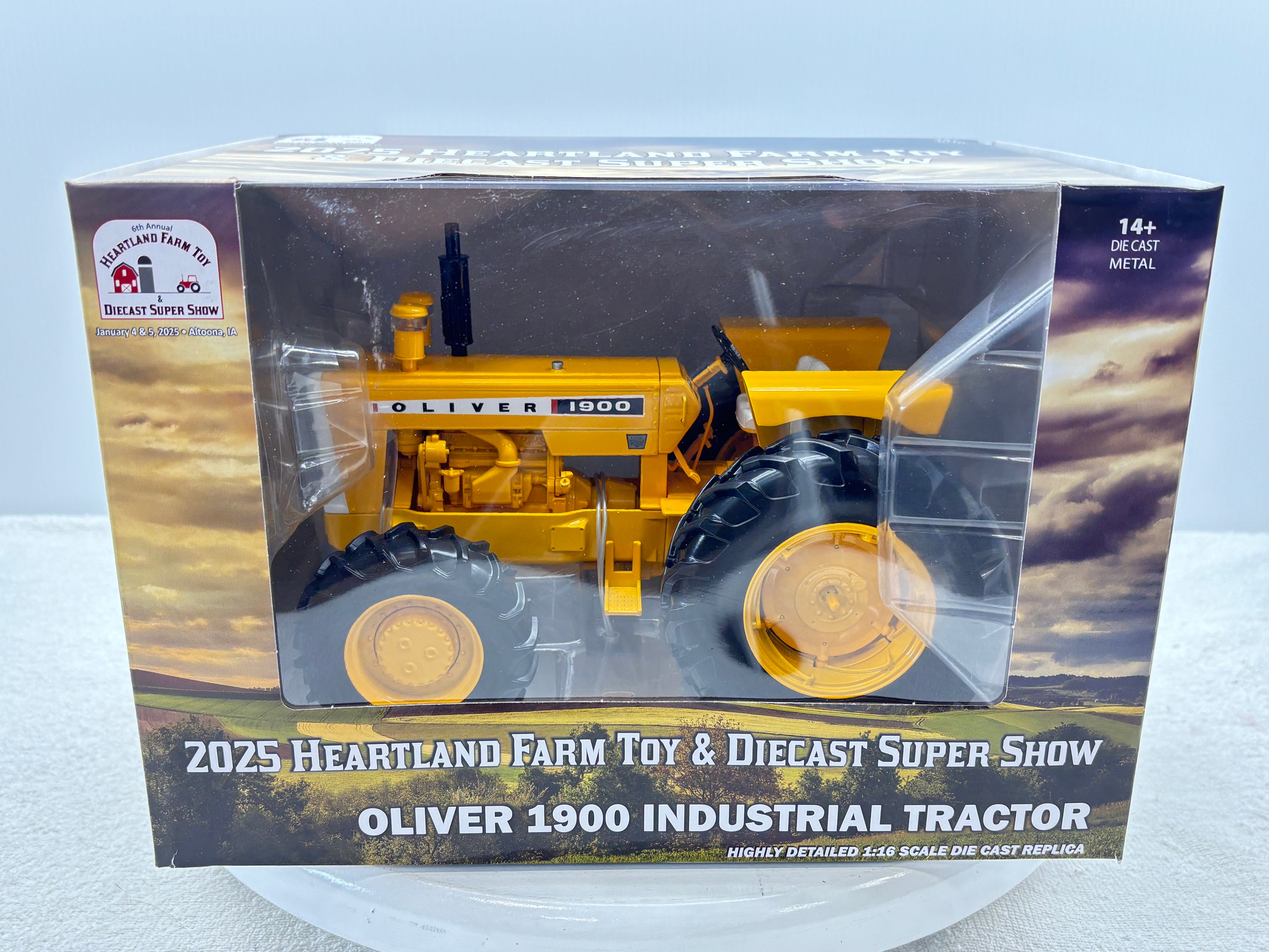 1/16 Oliver 1900 Industrial