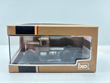 1/64 Peterbilt 281 (1955)