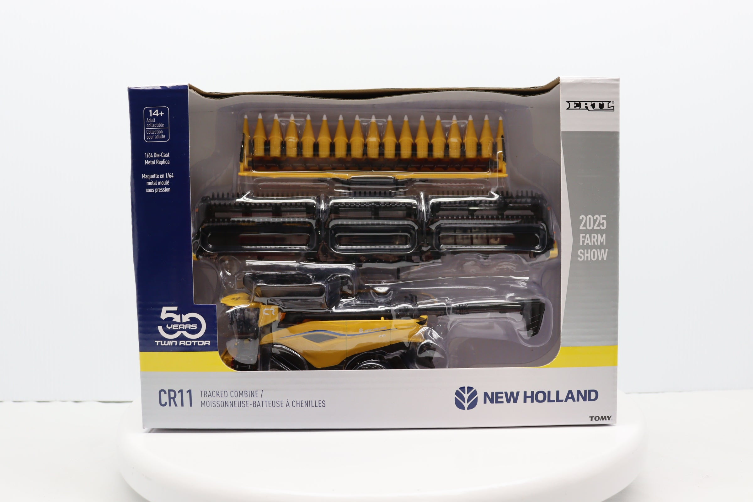 1/64 New Holland CR11