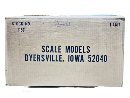 1/16 Versatile 1156 Red Axle