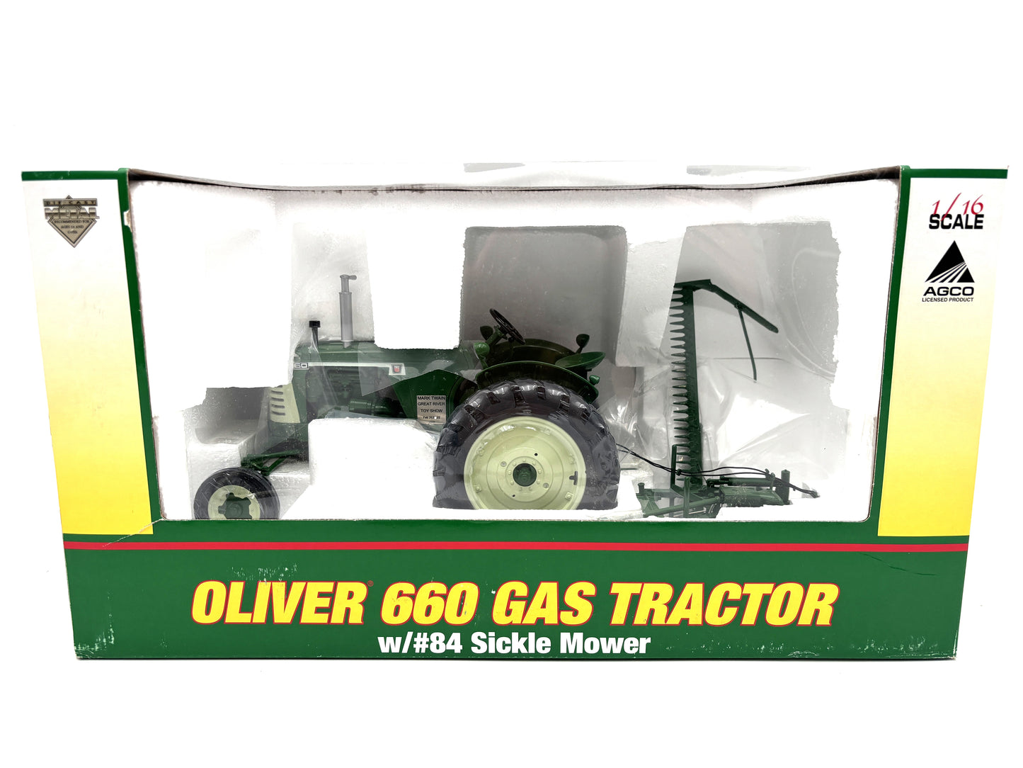 1/16 Oliver 660 with #84 Sickle Mower