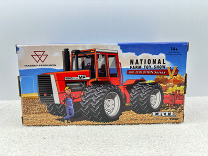1/32 Massey Ferguson 4840 NFTS