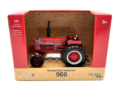 1/32 International 966