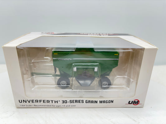 1/64 Unverferth 630 Green Gravity Wagon