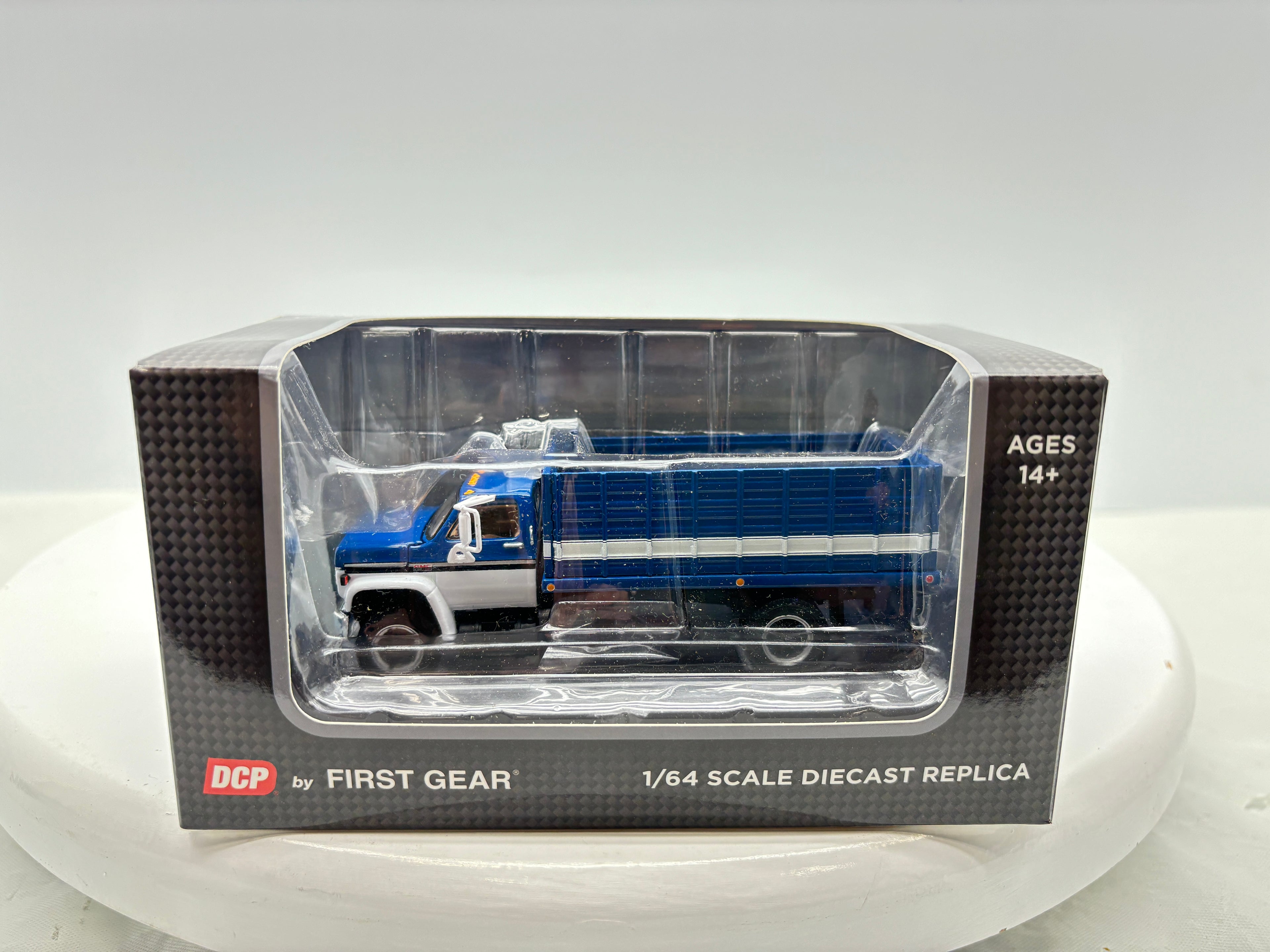 1/64 GMC 6500