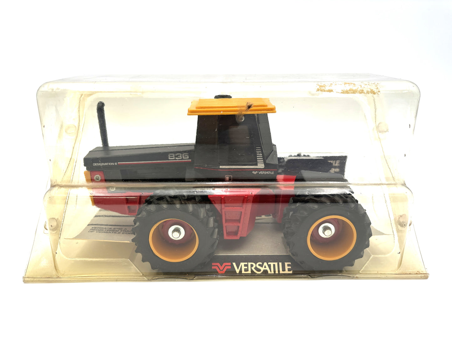 1/32 Versatile 836-Gold Top