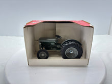 1/16 Ferguson 35 Green Belly