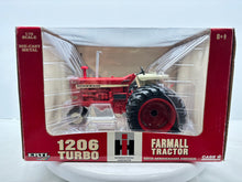 1/16 International Farmall 1206 Turbo