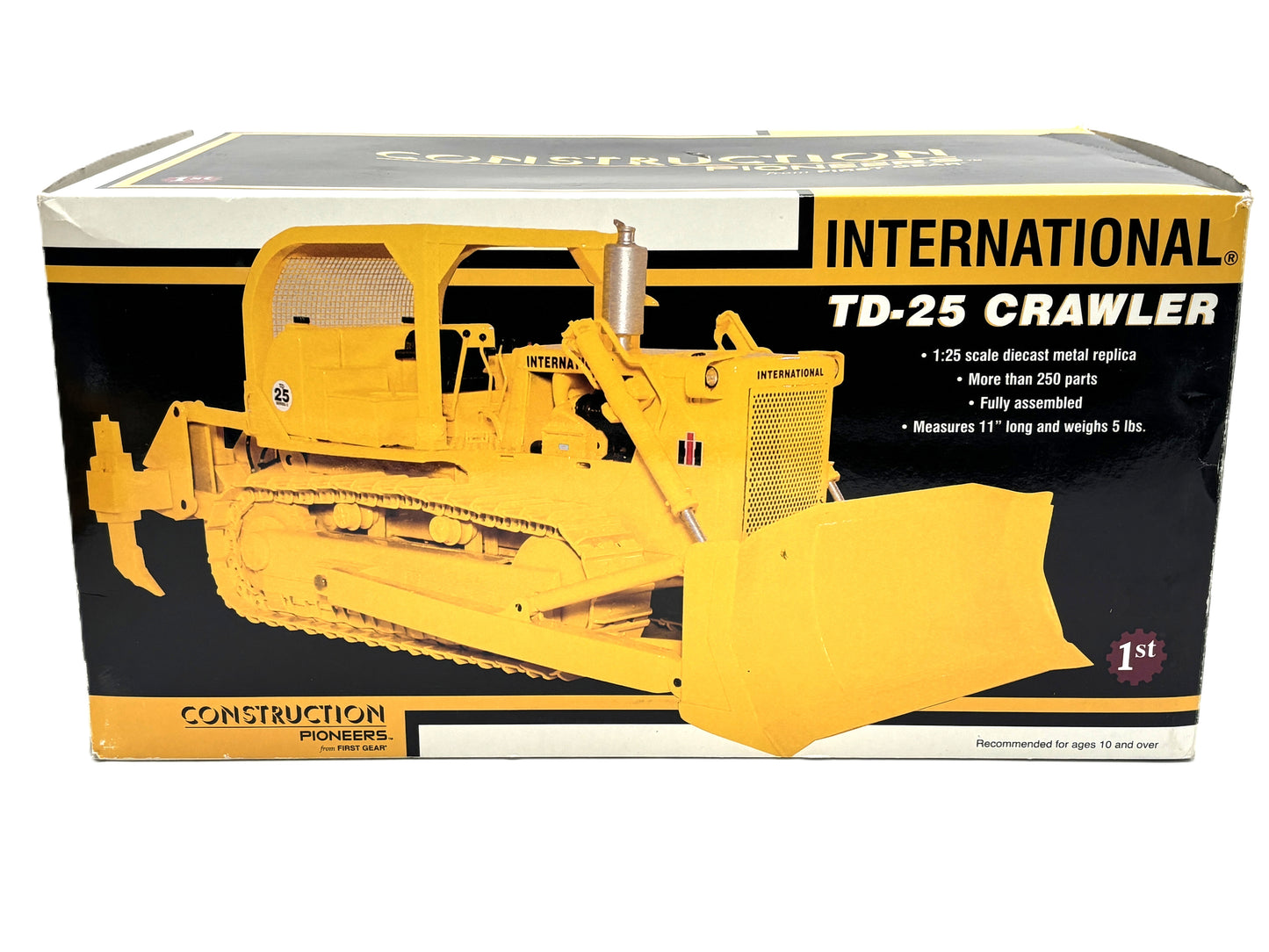 1/25 International TD-25 Crawler