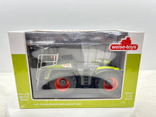 1/32 Claas Xerion 4000 Saddle Trac