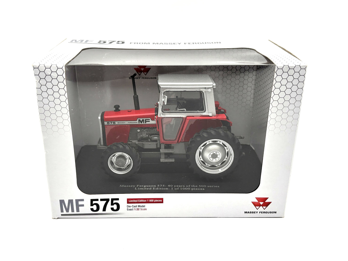 1/32 Massey Ferguson 575 AWD 40th Anniversary