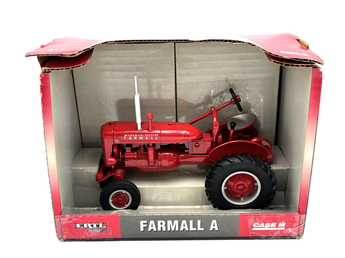 1/16 McCormick Farmall A