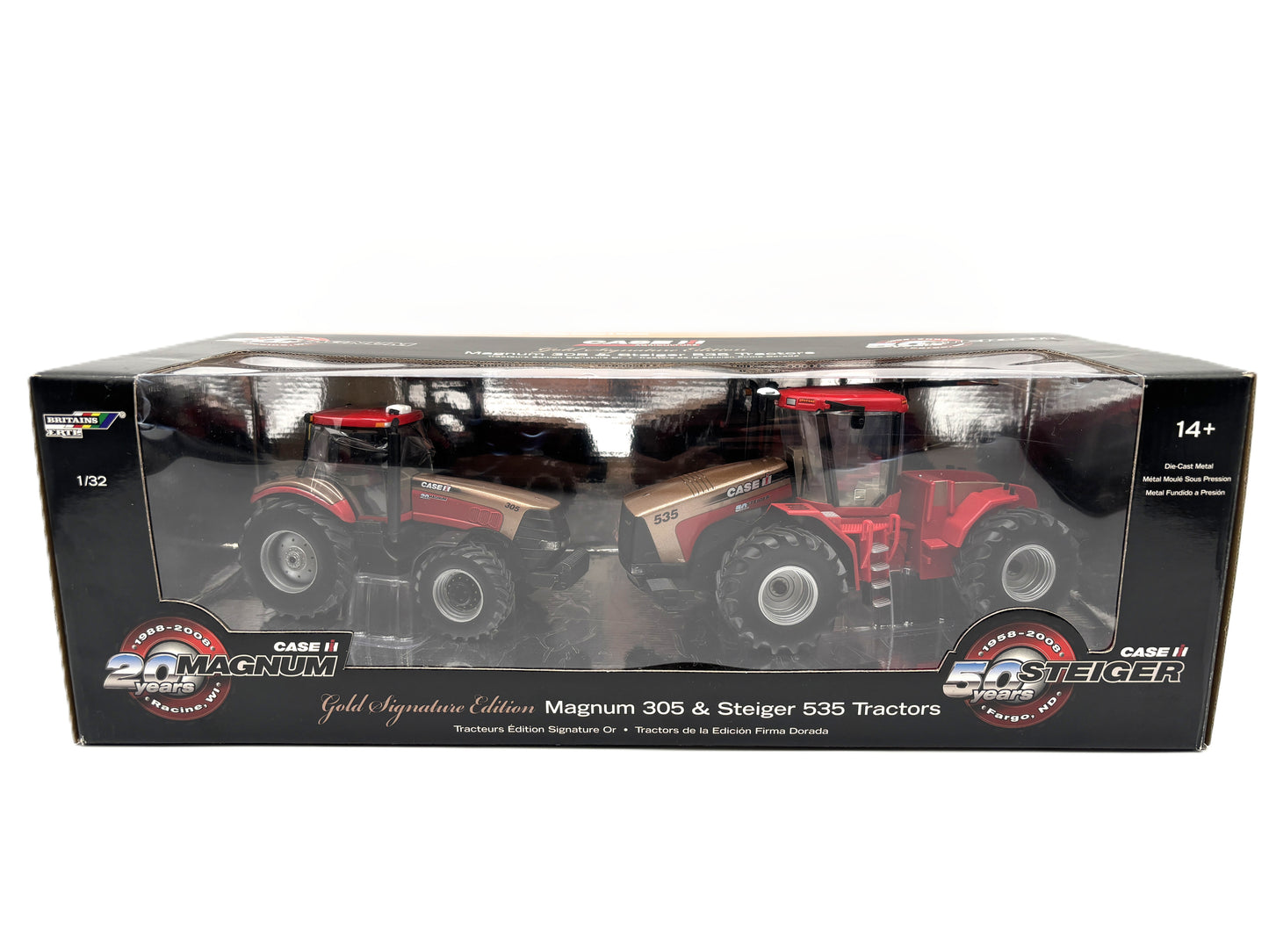 1/32 Case IH Magnum 305 and Steiger 535 20th Anniversary