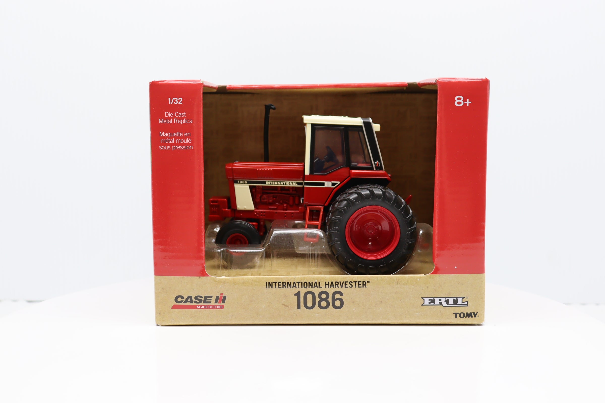 1/32 Case IH 1086