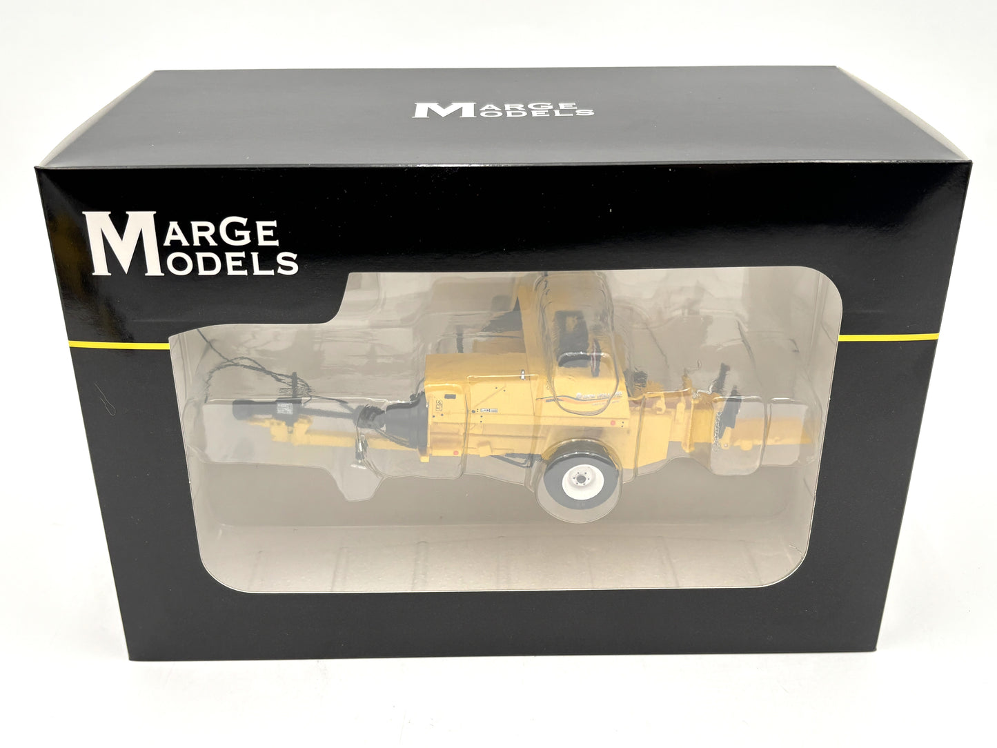 1/32 New Holland Hayliner 275 Baler