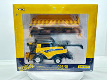 1/32 New Holland CR8.90