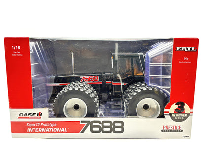 1/16 International 7688 Black